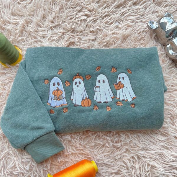 Reading Book Ghost Embroidered Sweatshirt