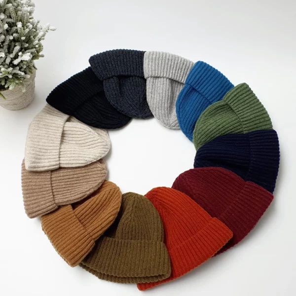 Basic Essential 100% Merino Wool Beanie