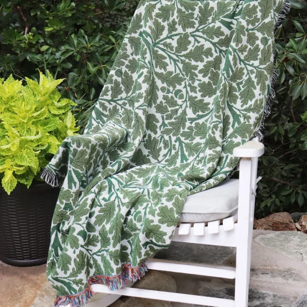 Oak Tree Green Cotton Woven Quilt